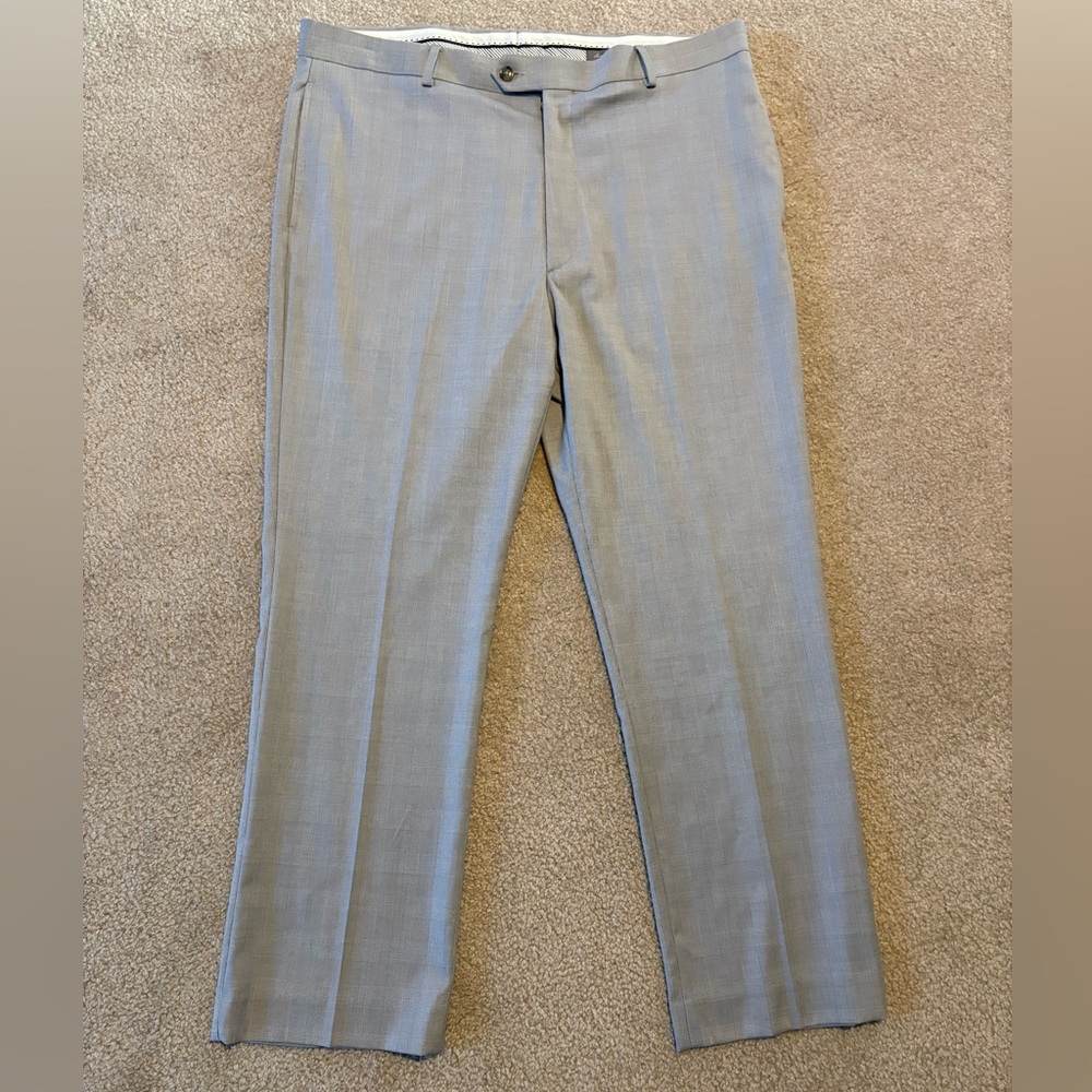 Daniel Cremieux Gray Plaid Pants